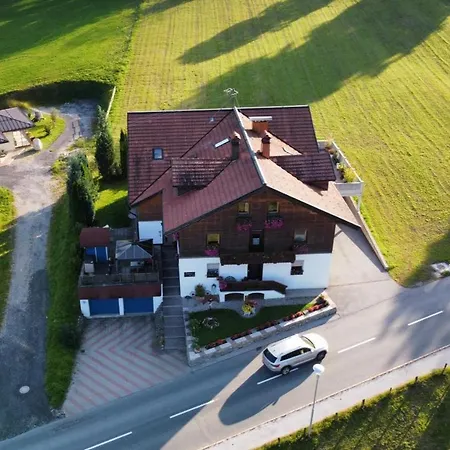 Neuheim Apartment *
